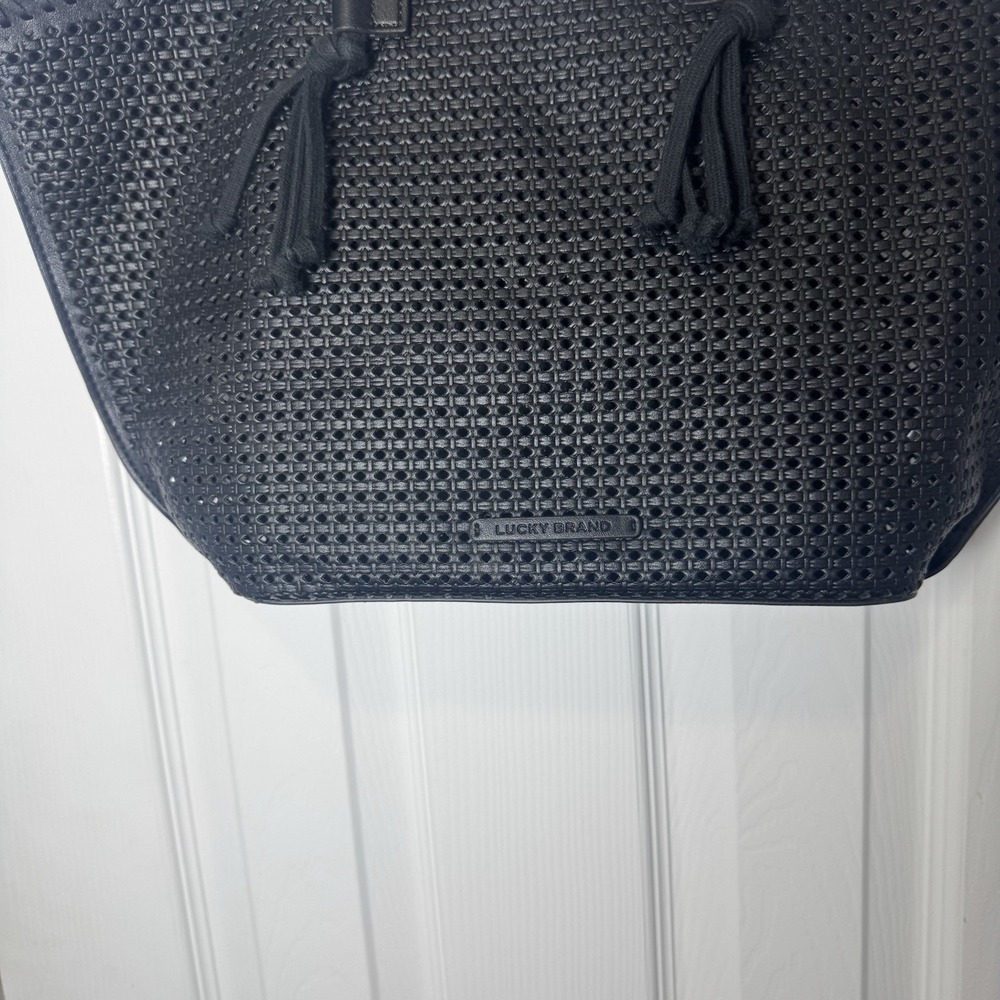 Lucky Brand Llyn‎ Black Perforated Leather Women Tote Handbag  NWT - Picture 2 of 7